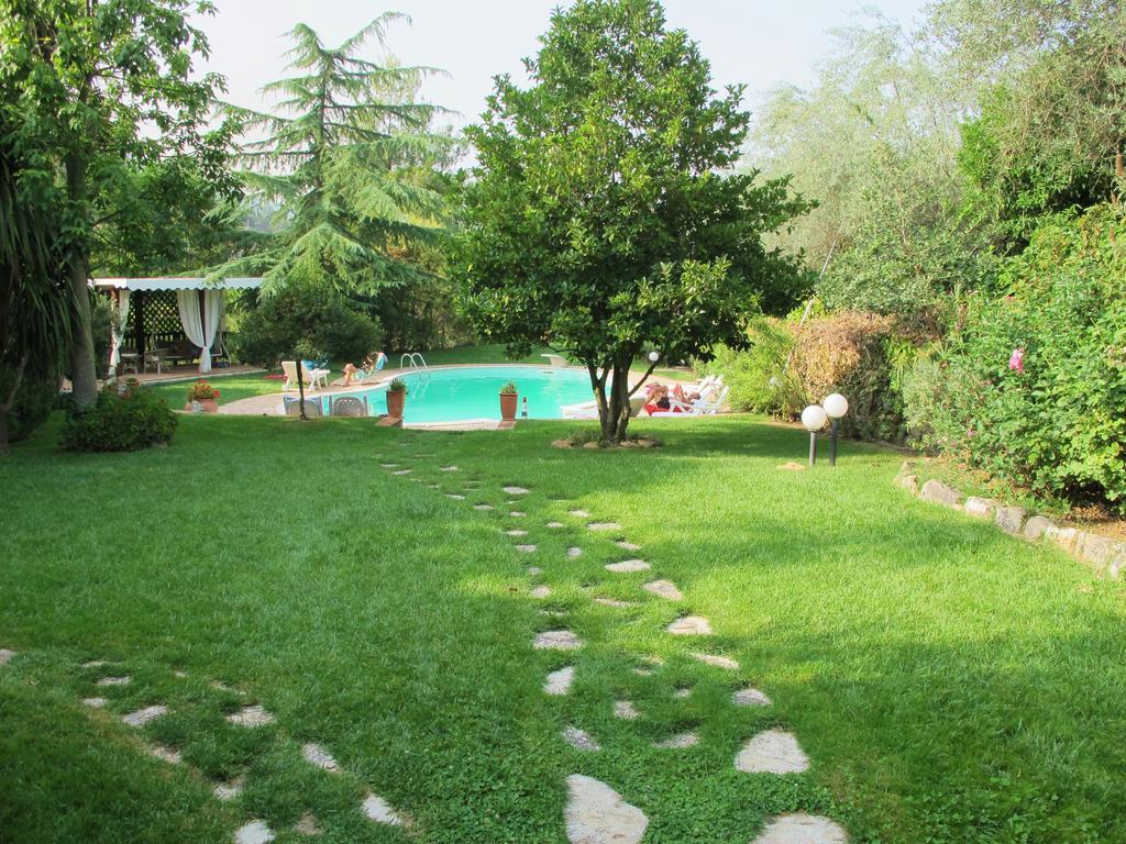 פיאצה ארמרינה Villa Clementine מראה חיצוני תמונה