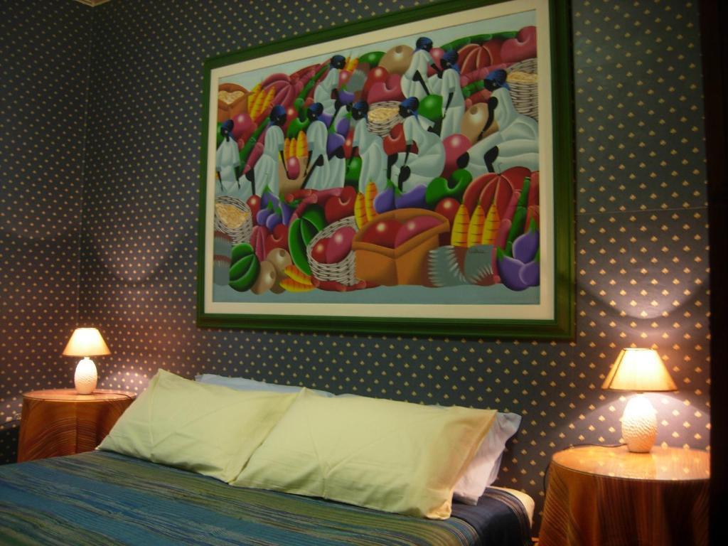 פיאצה ארמרינה Villa Clementine חדר תמונה