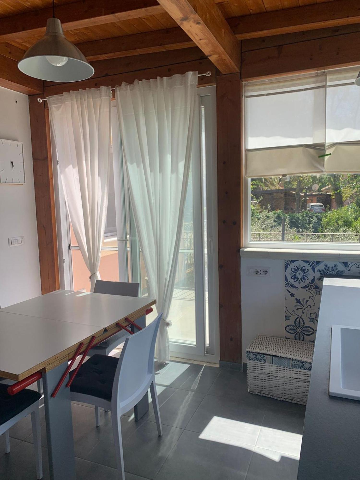 פיאצה ארמרינה Villa Clementine מראה חיצוני תמונה