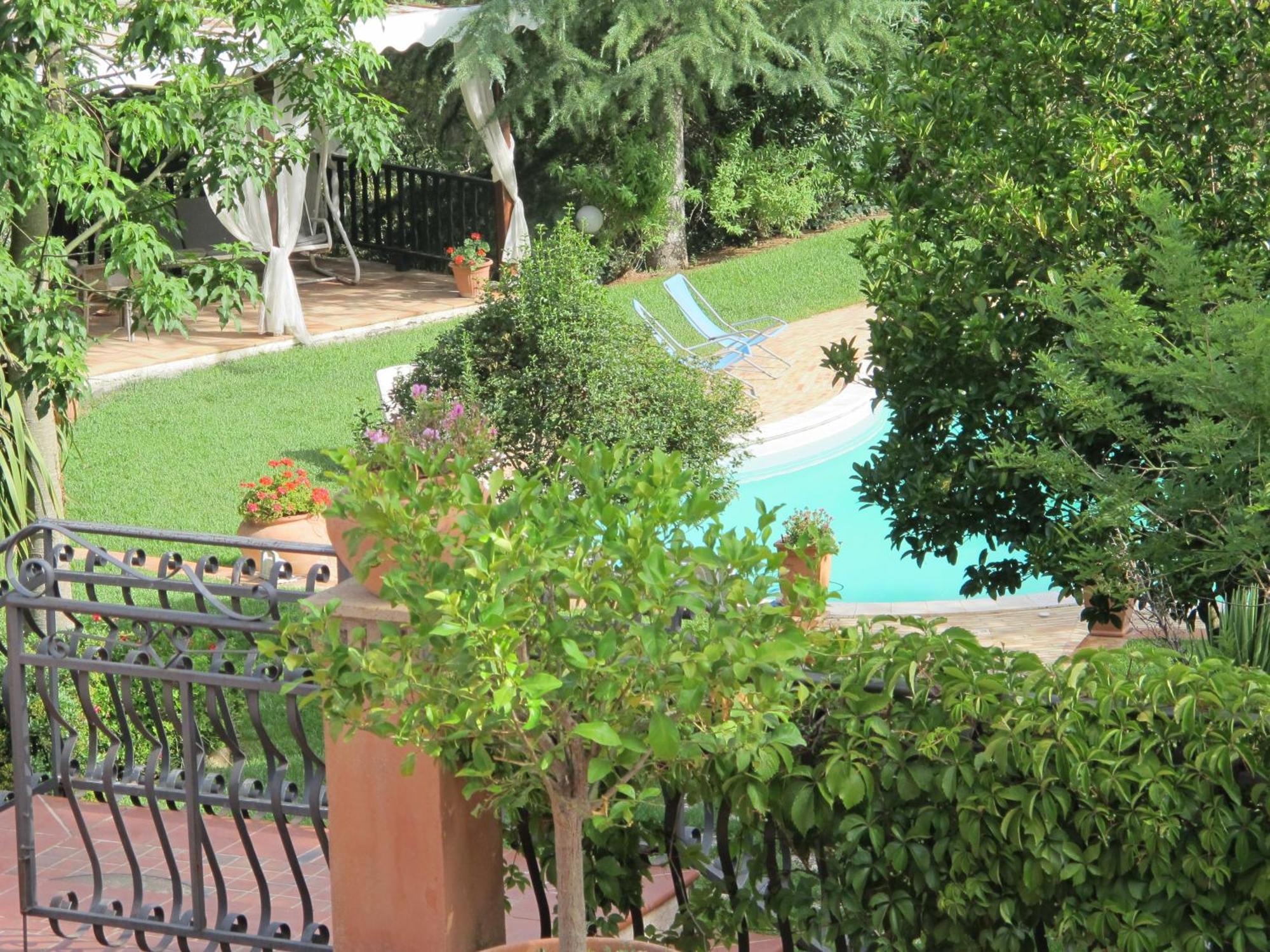 פיאצה ארמרינה Villa Clementine מראה חיצוני תמונה