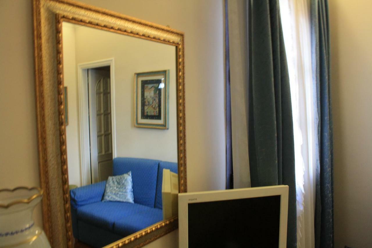 פיאצה ארמרינה Villa Clementine מראה חיצוני תמונה
